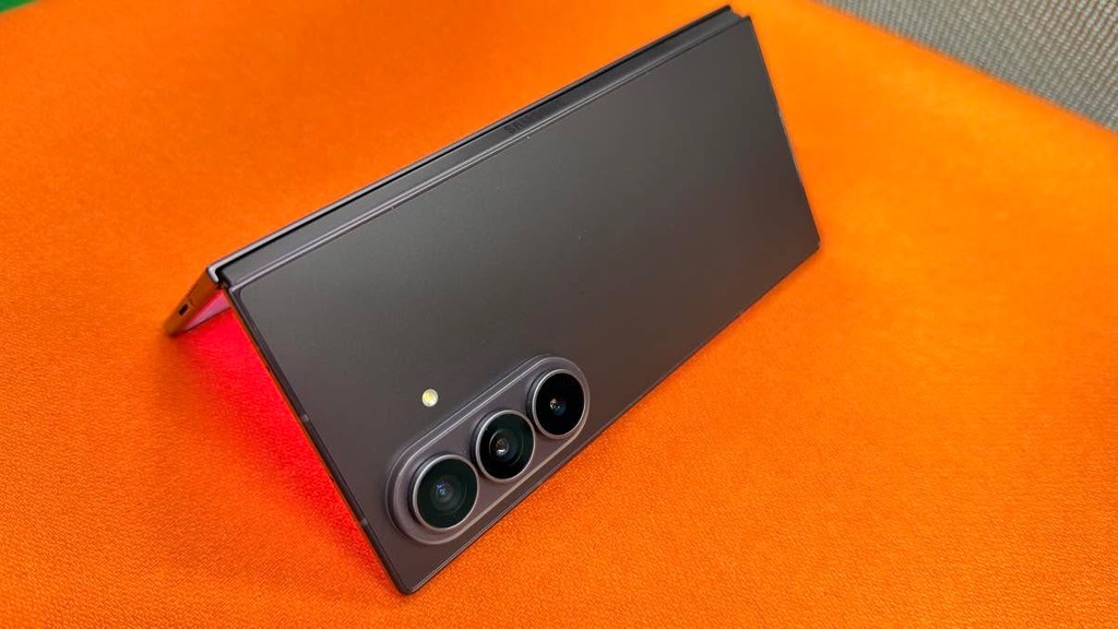 Samsung Galaxy Z Fold8 Ultra 真正將「Ultra」級別的無妥協標準帶入摺疊屏幕裝置。