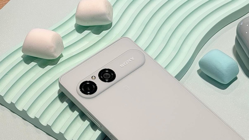 Xperia 10 VIII 仍採用 5000 萬像素廣角 + 1300 萬像素超廣角的雙鏡頭組合
