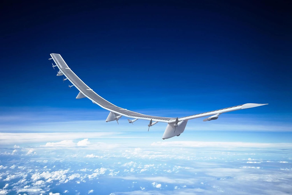 SoftBank 同時在研發固定翼太陽能機「Sunglider」,計劃稍後階段才商用。