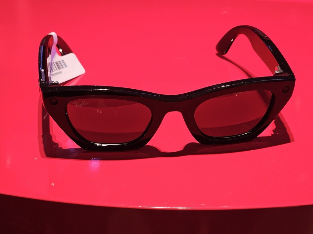 Ray-Ban Meta (Gen 3) Zena。